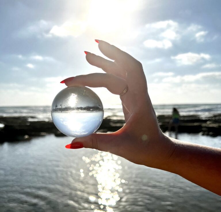 דברים שלא רואים משם – 3.9.22