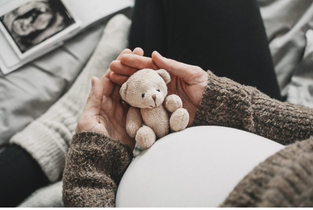 על קופים מעופפים וטעות גורלית – 22.10.22